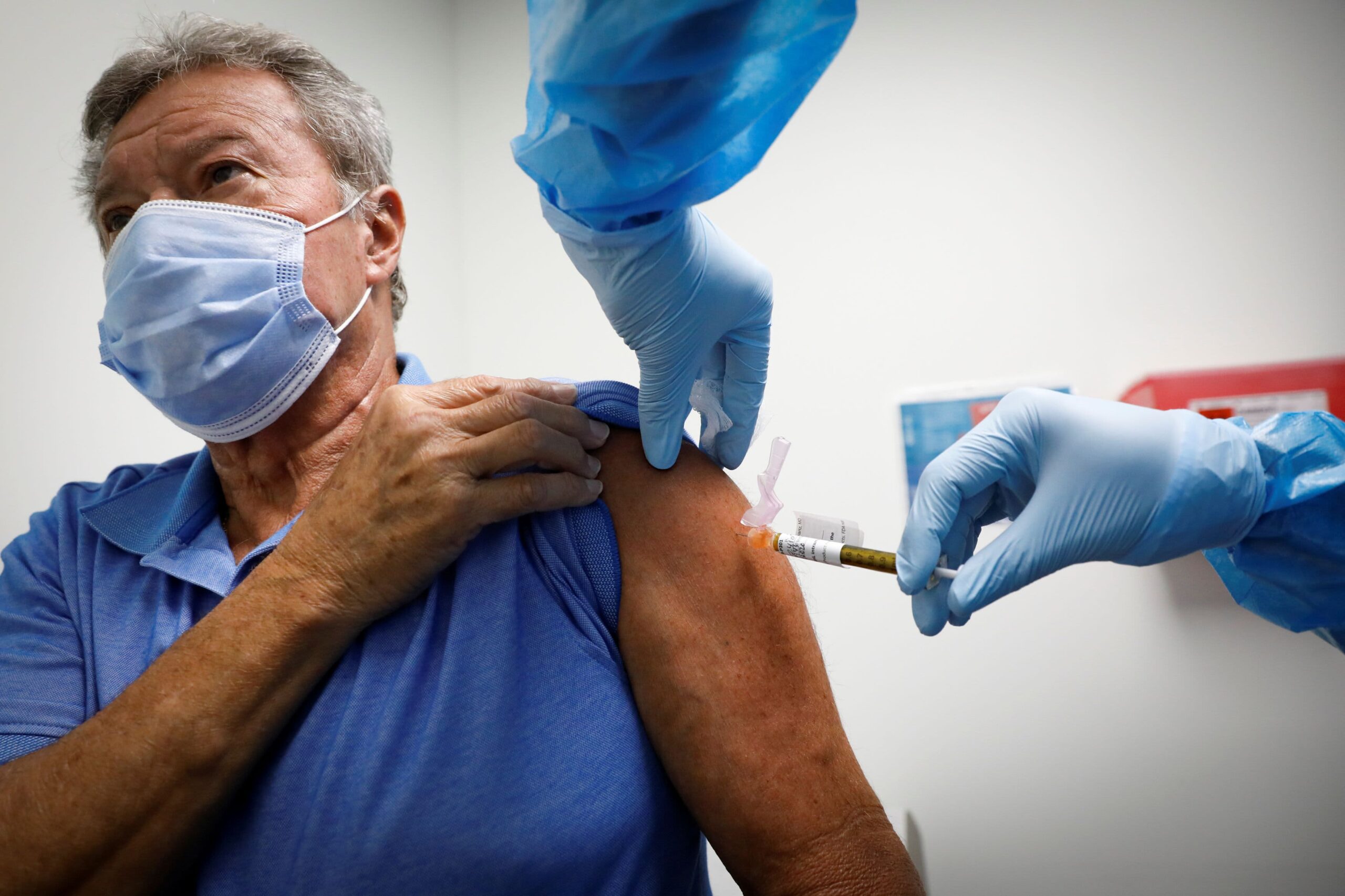 Vești surprinzătoare pentru toți cei vaccinați cu serul Pfizer…