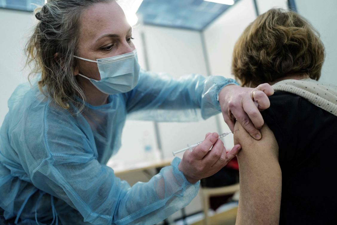 Vești surprinzătoare pentru toți cei vaccinați cu serul Pfizer…